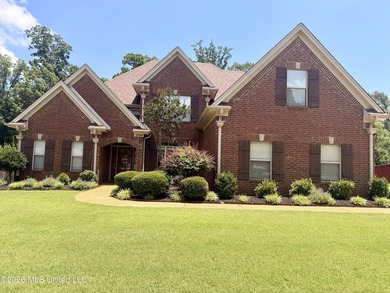 Spacious Living in a Prime Location! Welcome home to this - photo 1