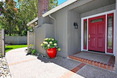 VERY POPULAR SINGLE STORY DETACHED HOME IN THE COVETED CROW - photo 4