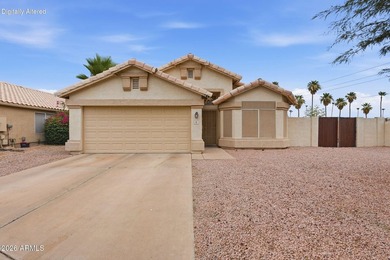 Welcome home! Enjoy a scenic drive past the beautiful community - photo 1