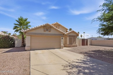 Welcome home! Enjoy a scenic drive past the beautiful community - photo 4
