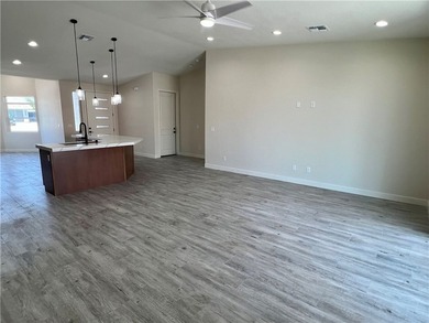 Brand-new construction in desirable Sunridge Estates! This - photo 8