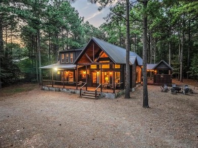 Broken Bow Lake Home For Sale in Broken Bow Oklahoma