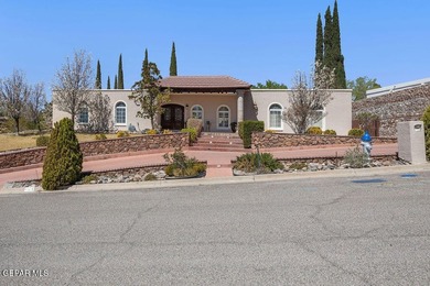 Set within Coronado Country Club Estates, just steps from - photo 5