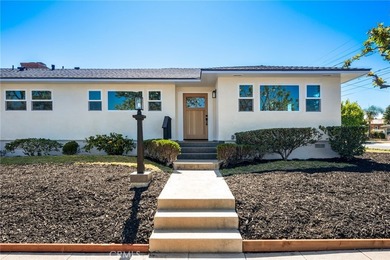 Rare opportunity to secure a TURN-KEY massive CORNER LOT - photo 3