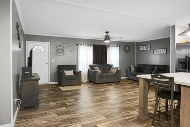 Welcome to this beautiful 4-bedroom, 2-bath home tucked away in - photo 24