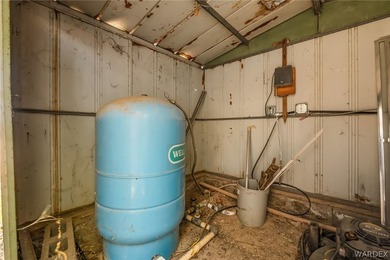 PRIVATE WELL - OWNED LAND - NO HOA - RV COVER - SHADED PARKING - - photo 7