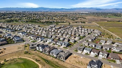 The Isleworth in The Fairways is a beautiful ranch style home - photo 32