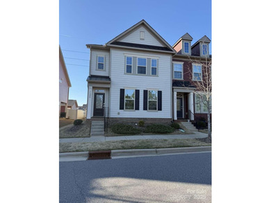 Lake Norman Townhome/Townhouse Sale Pending in Davidson North Carolina