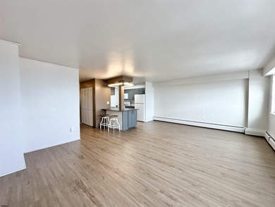 3817 Ventnor Ave 1201