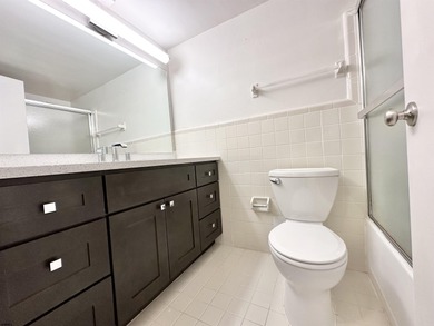 3817 Ventnor Ave 1201