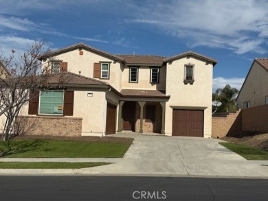 Lake Home For Sale in Lake Elsinore, California