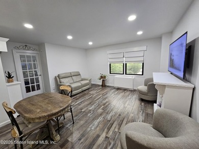 Welcome to 1000 Clove Road - The Fountains, a luxury high-rise - photo 27