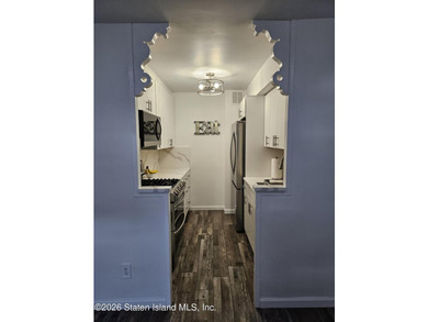 Welcome to 1000 Clove Road - The Fountains, a luxury high-rise - photo 35