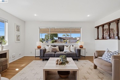 Welcome home to this beautifully positioned corner-lot property - photo 6