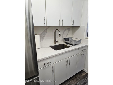 Welcome to 1000 Clove Road - The Fountains, a luxury high-rise - photo 42