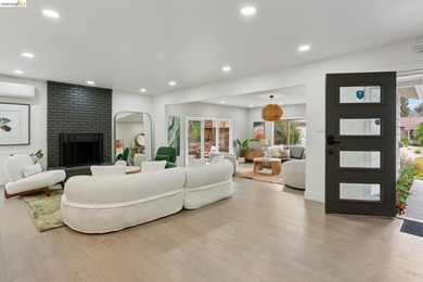 Tucked away in Oakland's desirable Grass Valley neighborhood - photo 5