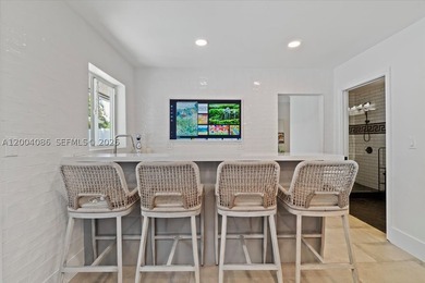 Beautifully updated home in the prestigious Coral Ridge Country - photo 11