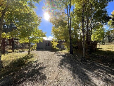 Charming mountain retreat located in the desirable Valle - photo 18