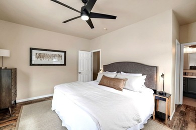 MODERN MOUNTAIN RETREATminutes from Tamarack ! Meticulously - photo 21
