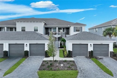 Wake up every day to tranquil lakefront views and breathtaking