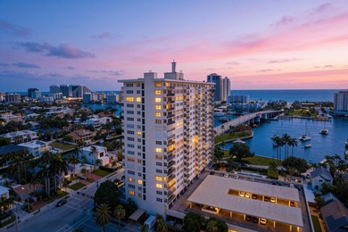 ABSOLUTELY GORGEOUS WATERFRONT CONDO | BREATHTAKING INTRACOASTAL - photo 2