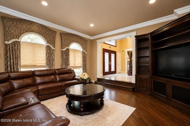 Beautiful and well maintained two family CHC in the heart of SE - photo 22