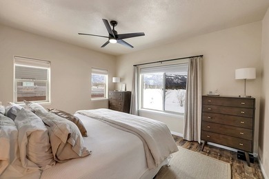 MODERN MOUNTAIN RETREATminutes from Tamarack ! Meticulously - photo 24