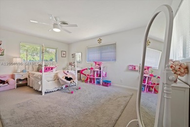 Beautifully updated home in the prestigious Coral Ridge Country - photo 26