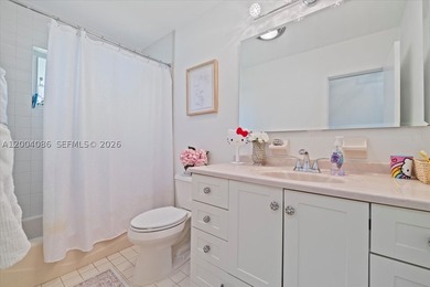 Beautifully updated home in the prestigious Coral Ridge Country - photo 28