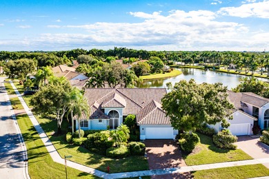(private lake, pond, creek) Home For Sale in Boynton Beach Florida