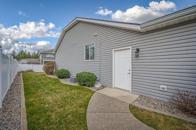 Beautiful Spokane Valley Home! This 4-bed, 3 bath home is - photo 38