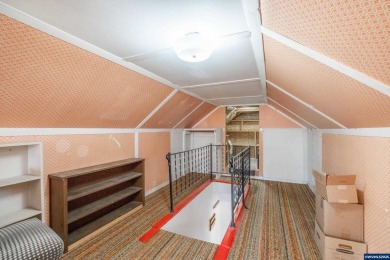 Accepted Offer with Contingencies. HUGE SHOP! Open the door to a