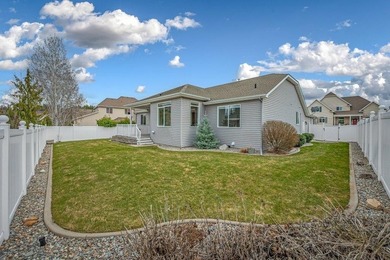 Beautiful Spokane Valley Home! This 4-bed, 3 bath home is - photo 39