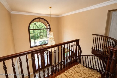 Beautiful and well maintained two family CHC in the heart of SE - photo 43