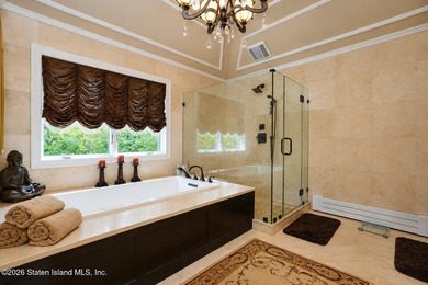 Beautiful and well maintained two family CHC in the heart of SE - photo 49