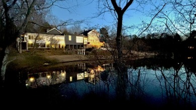 Gorgeous Spring Fed Lake Home in TN - photo 11