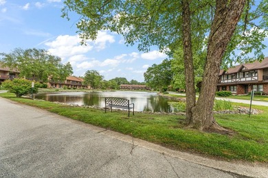 Great value in a prime location! This spacious condo is the - photo 2