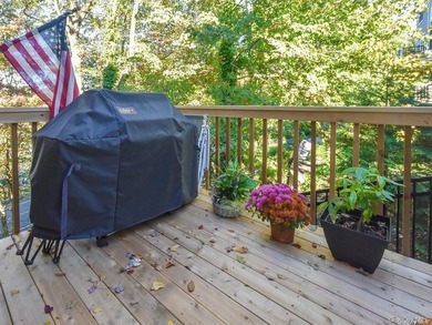 Quality Custom Built Duplex with Lots of Living Opportunities - photo 11