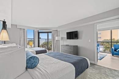 SPACIOUS OCEANFRONT 2 BD/ 2 BA END UNIT. BEAUTIFUL VIEWS OF THE