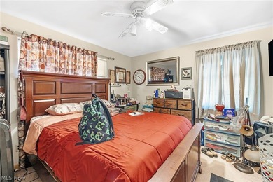 Welcoming 412 E 200th St to the Market! Fully occupied duplex in - photo 12