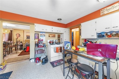 Welcoming 412 E 200th St to the Market! Fully occupied duplex in - photo 15