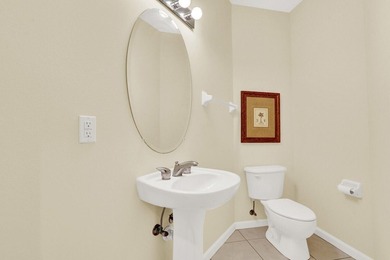 Welcome to this beautifully maintained ground-floor 2-bedroom, 2 - photo 17