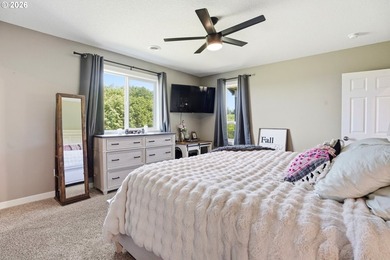 Homestead-ready property with amazing mountain views and room - photo 18