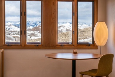 Elevated above Sun Valley, this stunning Austrian style retreat - photo 19