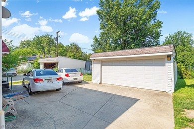 Welcoming 412 E 200th St to the Market! Fully occupied duplex in - photo 24