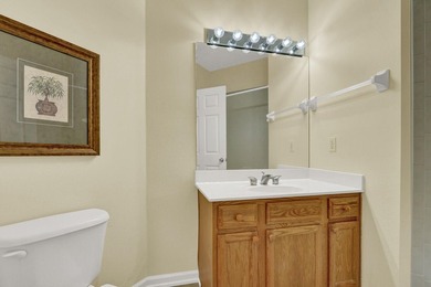 Welcome to this beautifully maintained ground-floor 2-bedroom, 2 - photo 24