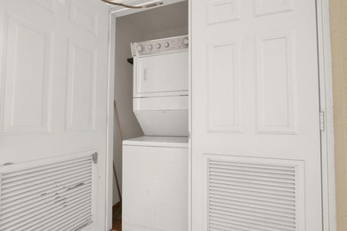 Welcome to this beautifully maintained ground-floor 2-bedroom, 2 - photo 26