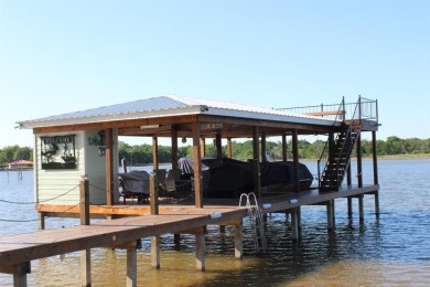 Lake Home For Sale in Thornton, Texas