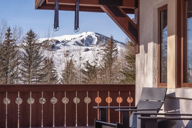 Elevated above Sun Valley, this stunning Austrian style retreat - photo 32
