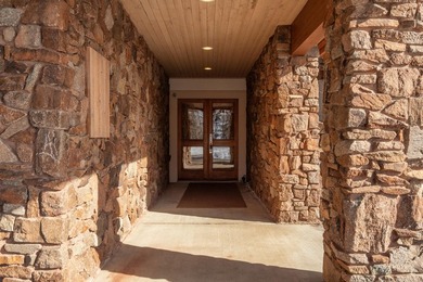 Elevated above Sun Valley, this stunning Austrian style retreat - photo 34